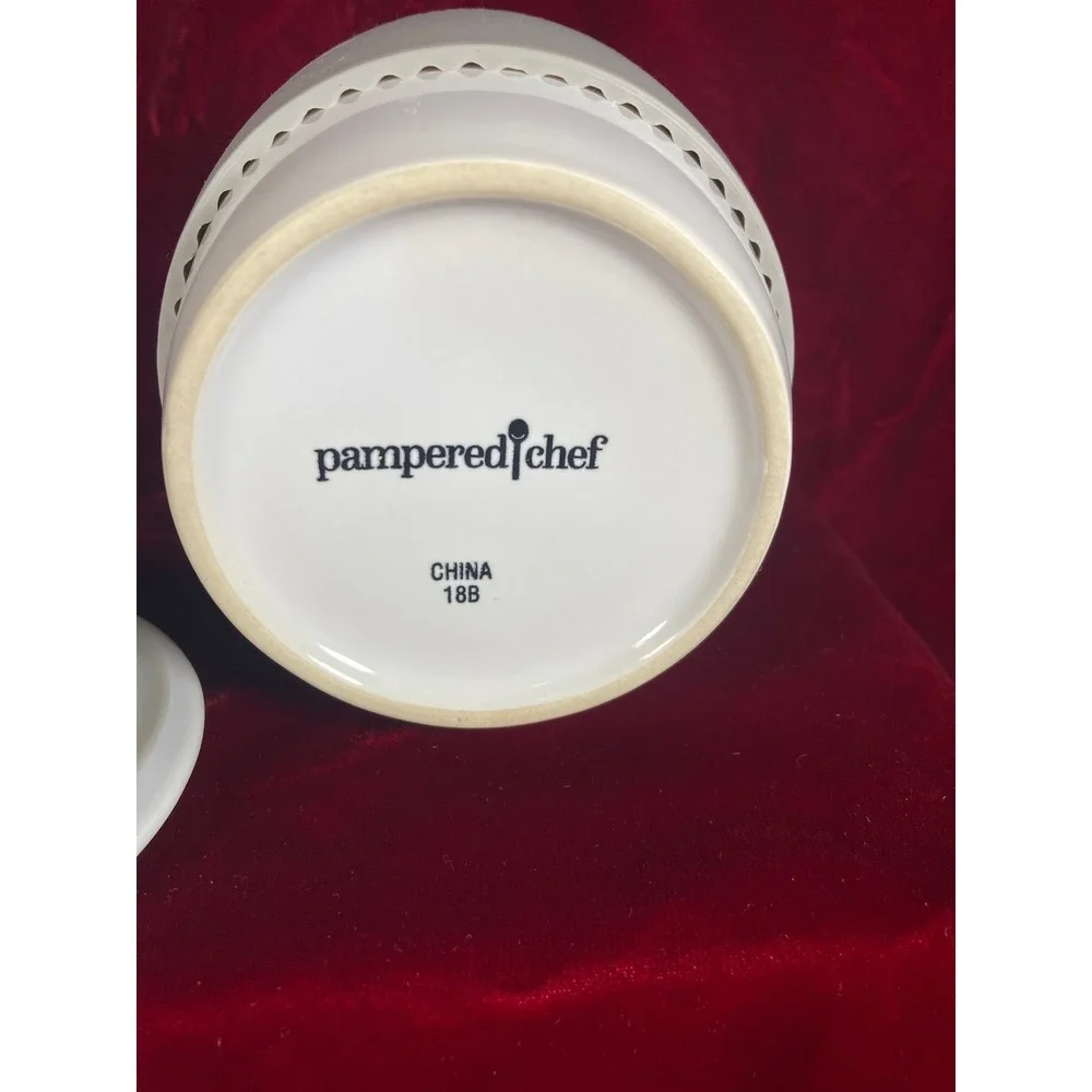 Pampered Chef Ceramic Egg Cooker White with Gray Silicone Sleeve 1529
